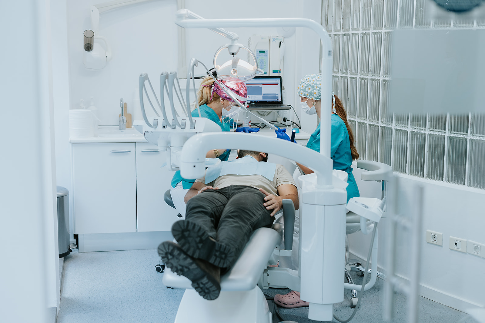 Clinica Sieper | Ortodoncia, ortodoncia invisible, odontología y podología, ortodoncistas en Santa Cruz de Tenerife